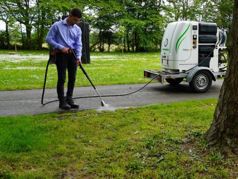 Oeliatec Houat 500 / 1000 vegyszermentes gyomirtó felépítmény Oeliatec Houat 500 / 1000 vegyszermentes gyomirtó felépítmény