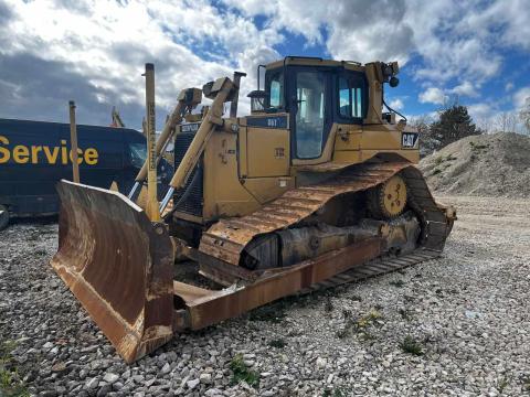 Caterpillar D6T LGP dózer Caterpillar D6T LGP dózer