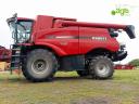 Case IH Axial Flow 7240 gabonakombájn gabonaadapterrel