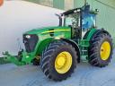 John Deere 7830