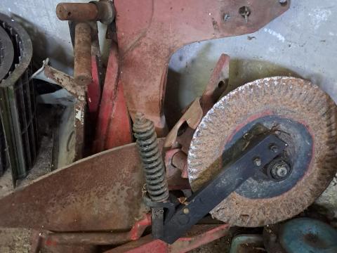 Eladó IH 5 fejes eke Eladó IH 5 fejes eke