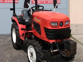 AMS B2-2501 összkerekes,  szervokormányos,  25 lóerős kínai traktor. Forgalomba helyezhető