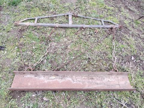 Kistraktor után símító Kistraktor után símító