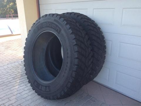 480/80 R38-as Nokian munkagép, kombájn- és traktor gumiabroncs párban eladó 480/80 R38-as Nokian munkagép, kombájn- és traktor gumiabroncs párban eladó