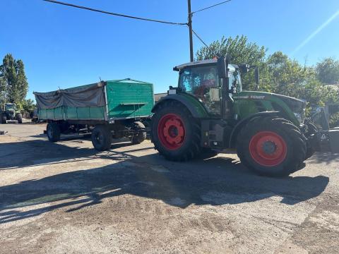 Eladó gabonás pótkocsi Eladó gabonás pótkocsi