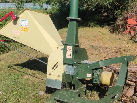 NEGRI R185T ágaprító gép eladó NEGRI R185T ágaprító gép eladó