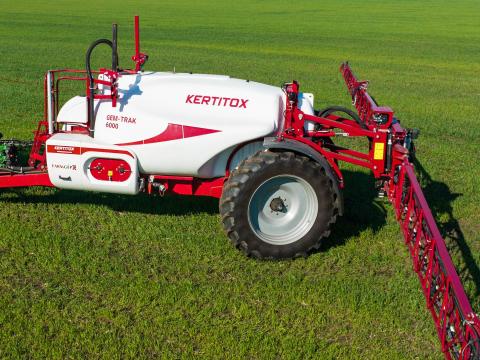 Kertitox GEMTRAK 6000/28 szántóföldi precíziós permetezőgép - ISOBUS-NYOMKÖVETŐ-LÉGRUGÓ Kertitox GEMTRAK 6000/28 szántóföldi precíziós permetezőgép - ISOBUS-NYOMKÖVETŐ-LÉGRUGÓ