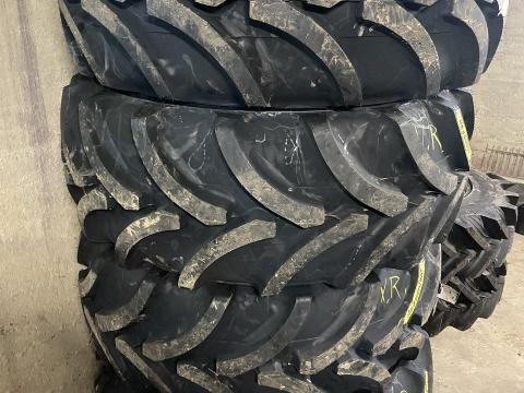 460/70R24 Vredestein Traxion Versa 159A8 460/70R24 Vredestein Traxion Versa 159A8