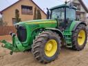 John Deere 8220