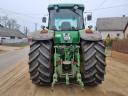 John Deere 8220