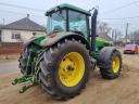 John Deere 8220