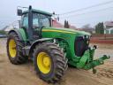 John Deere 8220