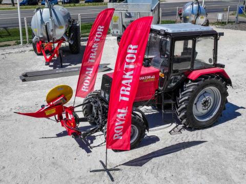 JAGODA LUCEK - SORALJKASZA - ROYAL TRAKTOR JAGODA LUCEK - SORALJKASZA - ROYAL TRAKTOR