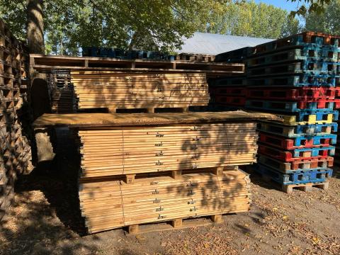 Rakodólap-magasító