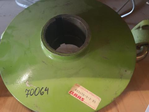 670288.0 Ékszíjtárcsa fél Claas Dominátor kombájnhoz 670288.0 Ékszíjtárcsa fél Claas Dominátor kombájnhoz