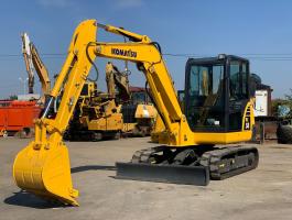 Komatsu PC58-8 gumiláncos kotró
