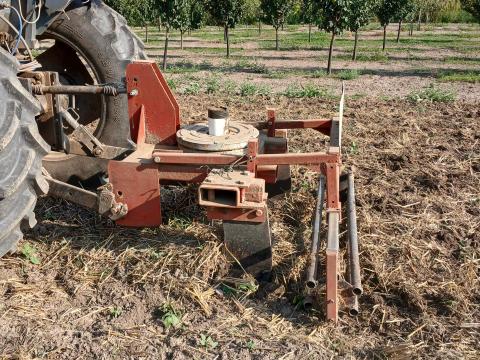 Lazító 3 késes csőhengerrel egyedi Lazító 3 késes csőhengerrel egyedi