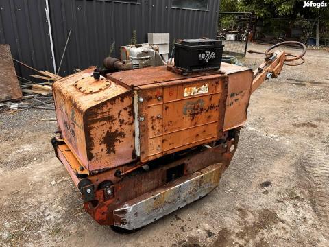 Eladó vibromax 2000 dízel patkahenger Eladó vibromax 2000 dízel patkahenger