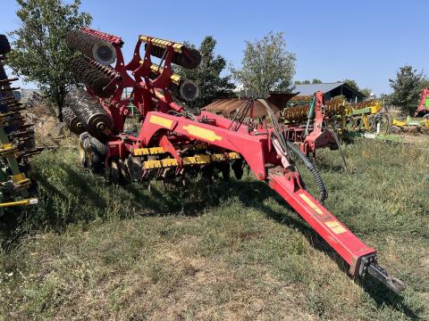 Väderstad Carrier 820 Väderstad Carrier 820