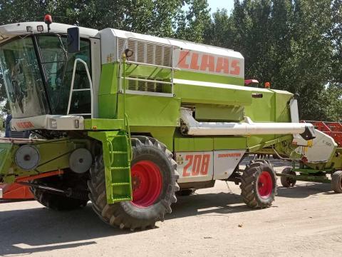 Claas Mega 208 Claas Mega 208