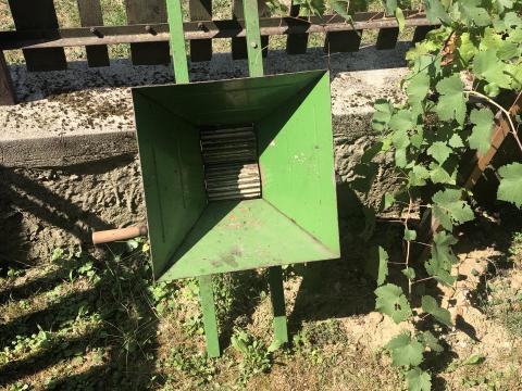 Szőlődaráló,  szőlőzúzó eladó Szőlődaráló,  szőlőzúzó eladó