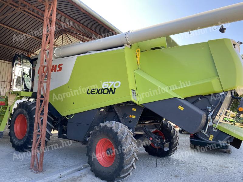 Claas Lexion 670