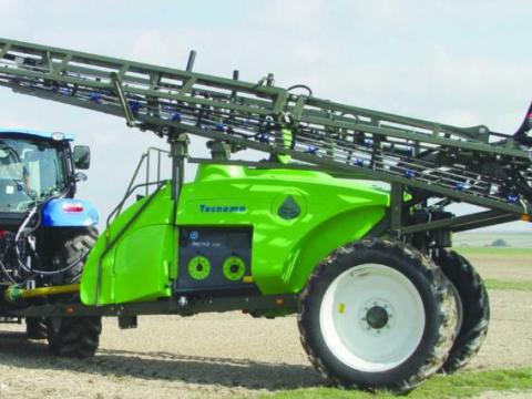 TECNOMA vontatott permetező TECNOMA vontatott permetező