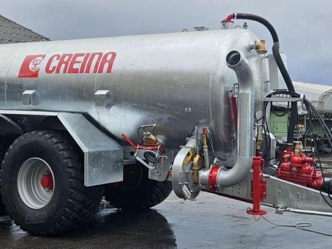 CREINA CVC 14000 VT tartálykocsi + Slootsmid SB300 hígtrágya-kijuttatóval CREINA CVC 14000 VT tartálykocsi + Slootsmid SB300 hígtrágya-kijuttatóval