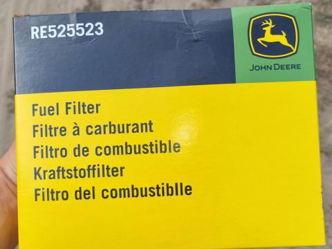 John Deere üzemanyagszűrő RE525523 John Deere üzemanyagszűrő RE525523