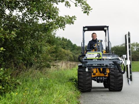 GREENTEC LRS 1402 TÁRCSÁS ÁGVÁGÓ GREENTEC LRS 1402 TÁRCSÁS ÁGVÁGÓ