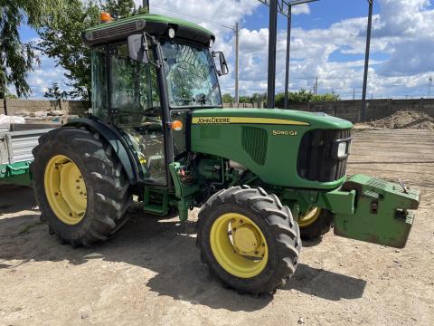 John Deere 5090 GF traktor és munkaeszközök eladók John Deere 5090 GF traktor és munkaeszközök eladók
