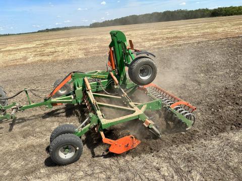 Rövidtárcsa HUMMER széria 110 cm sortával Rövidtárcsa HUMMER széria 110 cm sortával