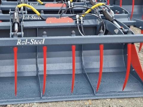 Pelikánkanál/trágyavilla Pelikánkanál/trágyavilla