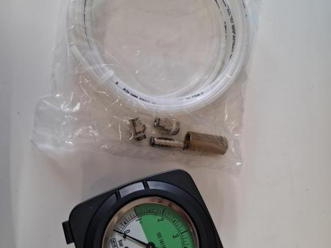 MANUÁLIS NYOMÁSMÉRŐ VEZÉRLŐDOBOZHOZ 0-5/25 MANUÁLIS NYOMÁSMÉRŐ VEZÉRLŐDOBOZHOZ 0-5/25