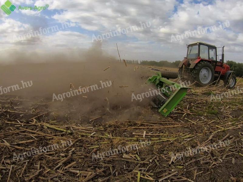 Szártörő aprítóhenger 9 méter,  vontatott,  2600 kg,  akár 10+ hektár/ó