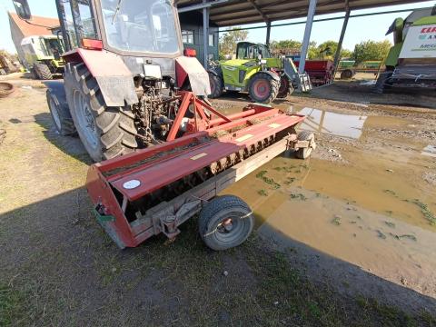 Komáromi KB 3011B Szárzúzó eladó Komáromi KB 3011B Szárzúzó eladó