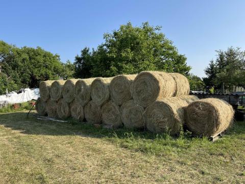 120-as széna bála 120-as széna bála