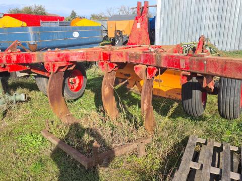 Mélylazító Pöttinger 300 Mélylazító Pöttinger 300