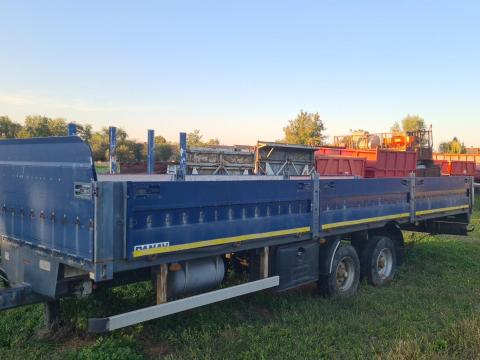 Pótkocsi Panav TV 11L Pótkocsi Panav TV 11L