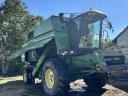 John Deere 2056