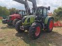 Claas Arion 640 CIS homlokrakodóval