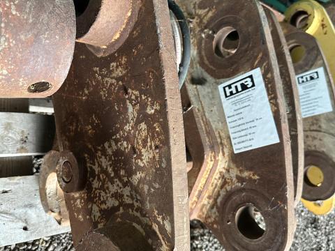 Gyorscsatlakozó 65 mm-es csapszeghez Gyorscsatlakozó 65 mm-es csapszeghez