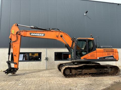 Doosan DX225LC-5 / 2020 / 6200 óra / Lízing 20%-tól Doosan DX225LC-5 / 2020 / 6200 óra / Lízing 20%-tól