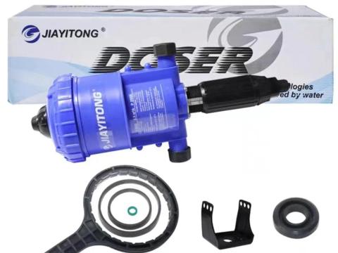 Tápoldatozó, dugattyús adagoló, gyógyszeradagoló Tápoldatozó, dugattyús adagoló, gyógyszeradagoló