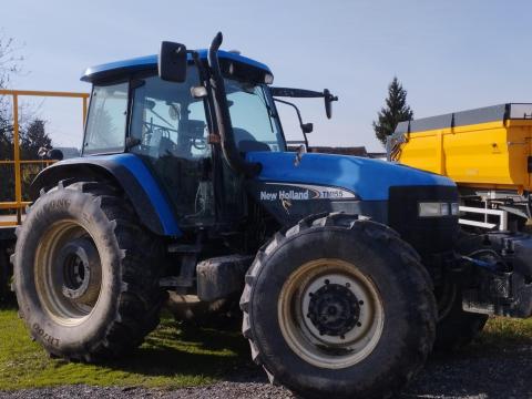 TM 155 New Holland művelőkerék-garnitúrával eladó TM 155 New Holland művelőkerék-garnitúrával eladó