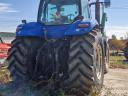 New Holland T8020