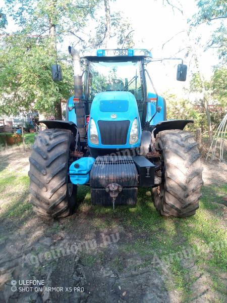 New Holland TVT195