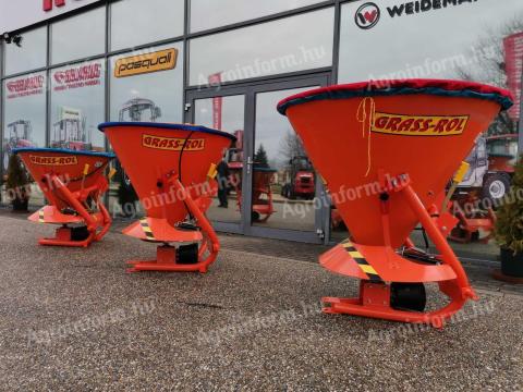 GRASS-ROL LENGYEL 400 LITERES MŰTRÁGYASZÓRÓ HIDRAULIKUS NYITÁSSAL - ROYAL TRAKTOR GRASS-ROL LENGYEL 400 LITERES MŰTRÁGYASZÓRÓ HIDRAULIKUS NYITÁSSAL - ROYAL TRAKTOR