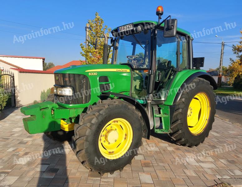 John Deere 6330