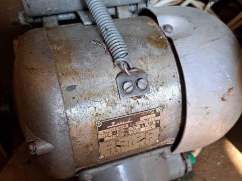 Villanymotor Villanymotor